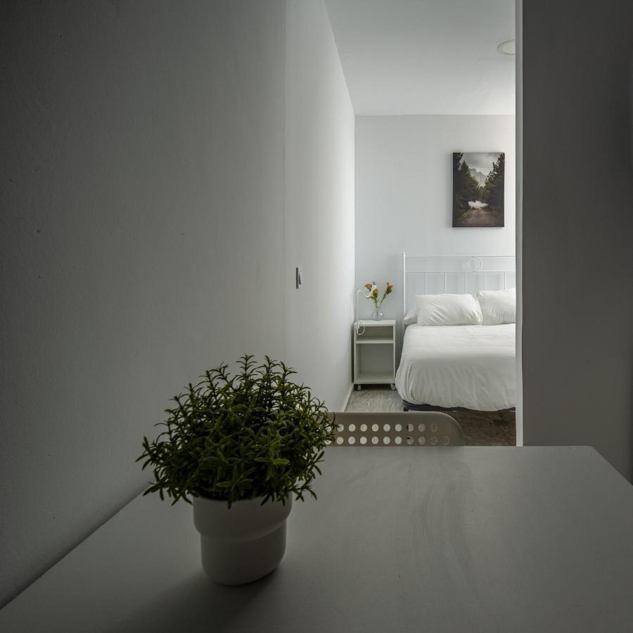 Conjunto De Apartamentos Antiguo Palacio Hotel Paris Huelva Exterior foto